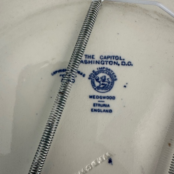 Wedgwood Blue Transferware Decorative Plate - U.S. Capitol Commemorative - Picture 8 of 10